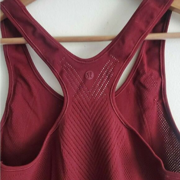 Lululemon Reveal Racerback Tank Top Size M Burgundy - Picture 5 of 11